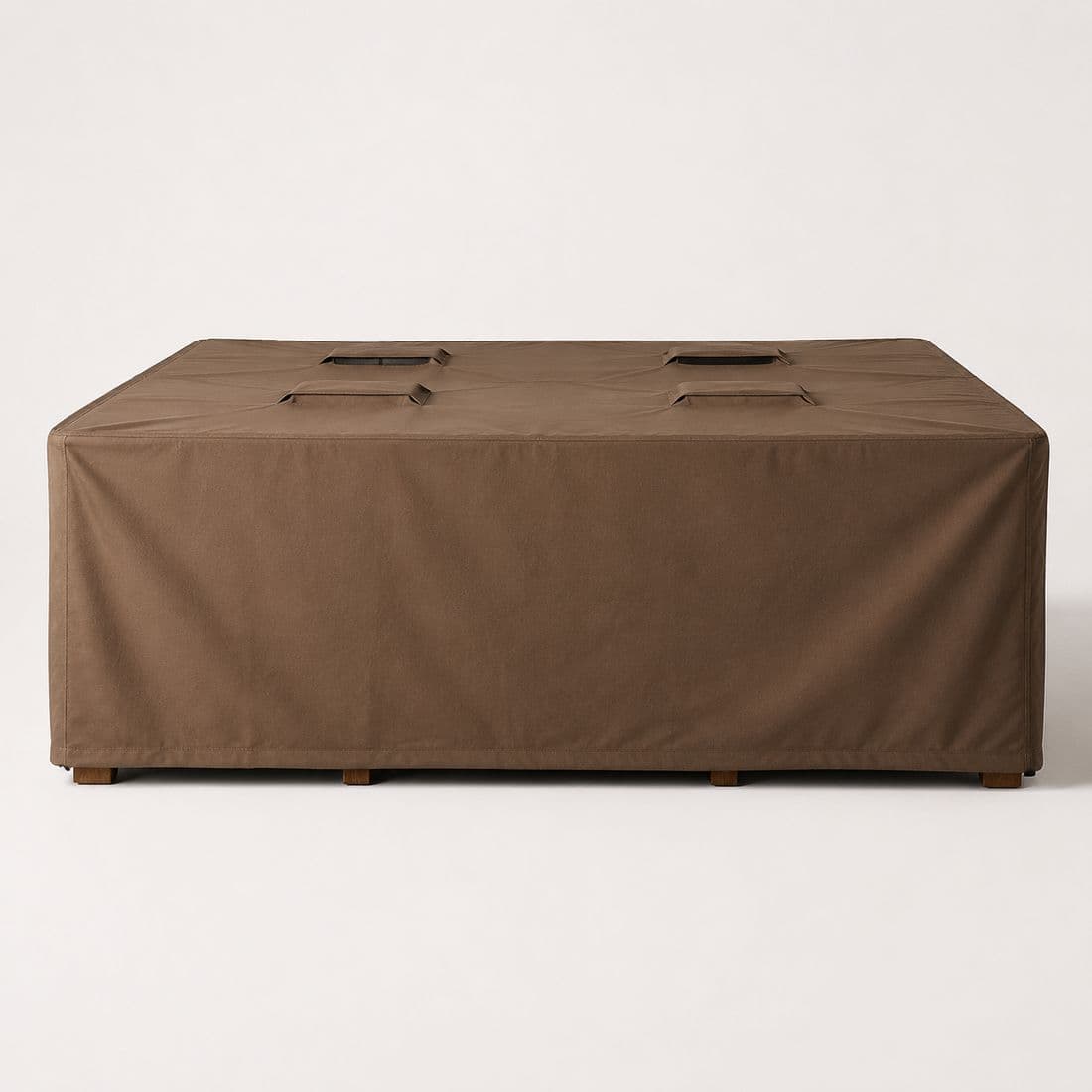 Set Cover W3: A table and its chairs covered as one unit, so there is one cover to fasten instead of five.